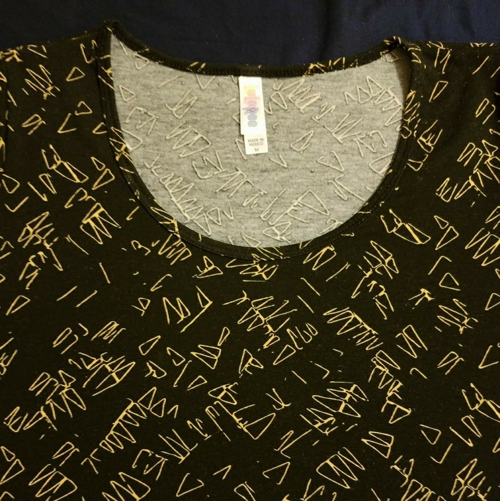 LuLaRoe Classic T